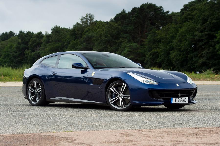 Ferrari GTC4Lusso (UK) '2016